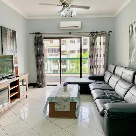 Marina Court Vacation Home 3 Bedrooms - Kota Kinabalu Exterior photo