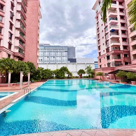 Marina Court Vacation Home 3 Bedrooms - Kota Kinabalu Exterior photo