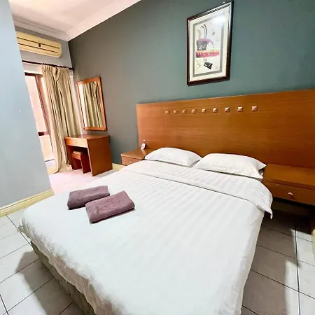 Marina Court Vacation Home 3 Bedrooms - Kota Kinabalu Exterior photo