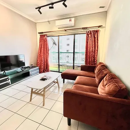 Marina Court Vacation Home 3 Bedrooms - Kota Kinabalu Exterior photo