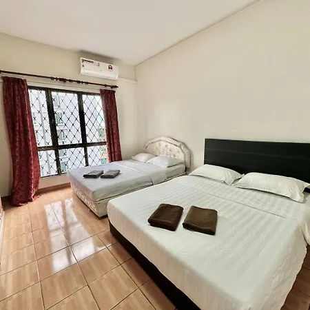 Marina Court Vacation Home 3 Bedrooms - Kota Kinabalu Exterior photo