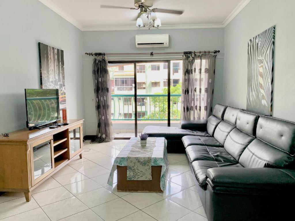 Marina Court Vacation 3 Bedrooms - * Kota Kinabalu