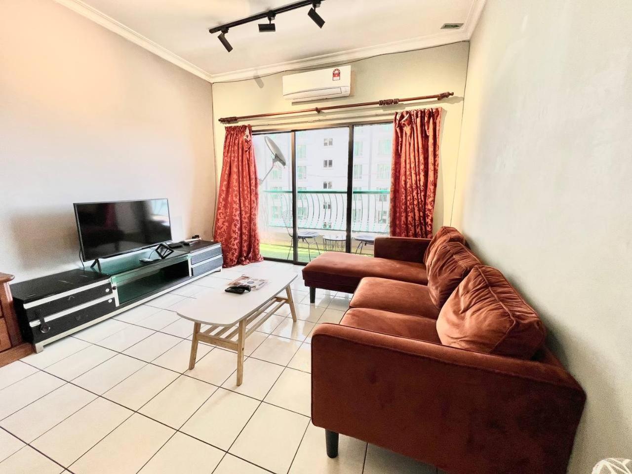 Marina Court Vacation 3 Bedrooms - * Kota Kinabalu